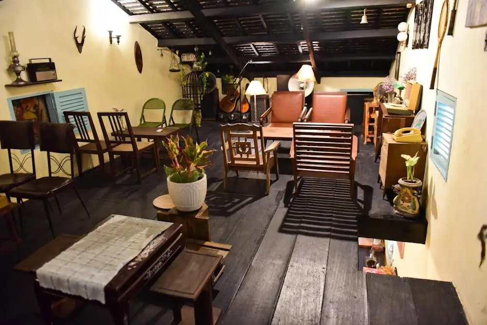 gạch vân gỗ